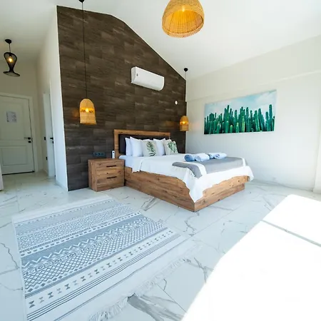 Villa Olive Hills - Family-friendly Luxury *
