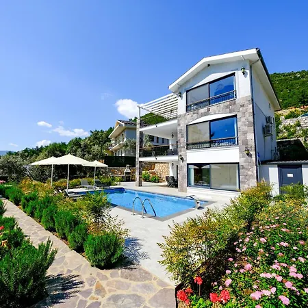 Olive Hills - Family-friendly Luxury Villa *